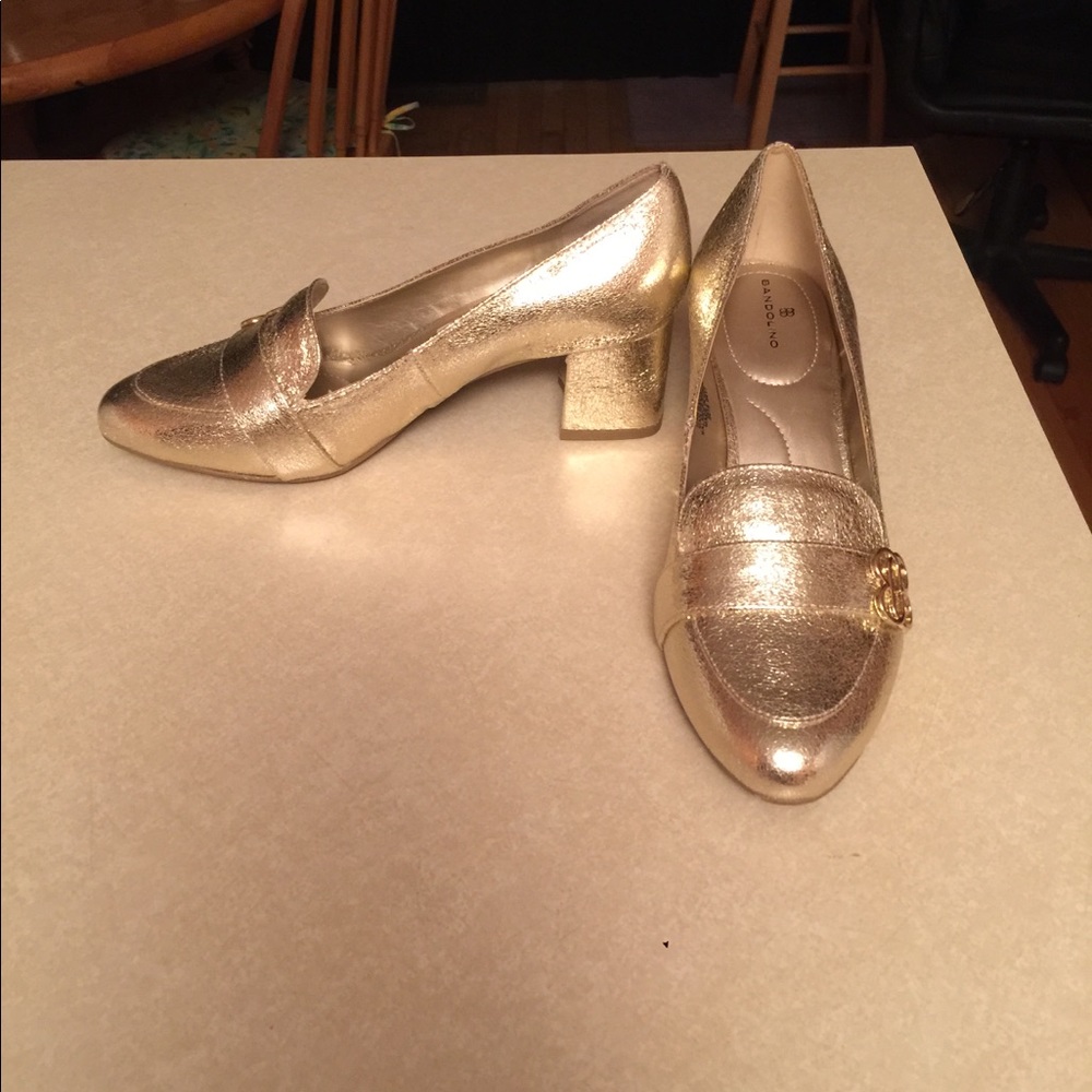 Gold 2” heel shoe